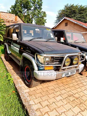 Toyota Land Cruiser Prado 1996 Black