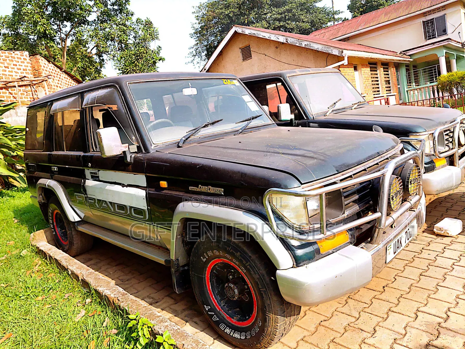 Toyota Land Cruiser Prado 1996 Black