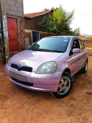 Toyota Vitz 2001 Purple