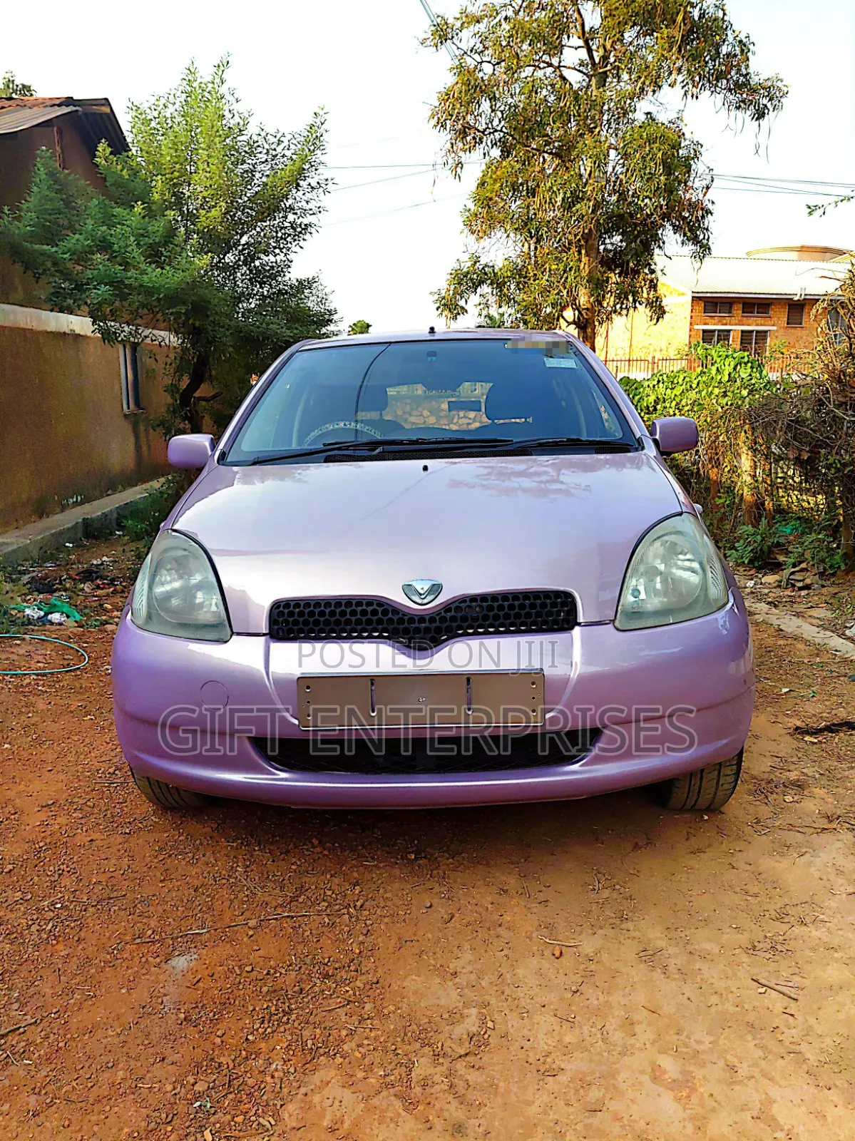 Toyota Vitz 2001 Purple