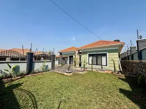 3bdrm House in Standalone Kisaasi, Central Division for rent