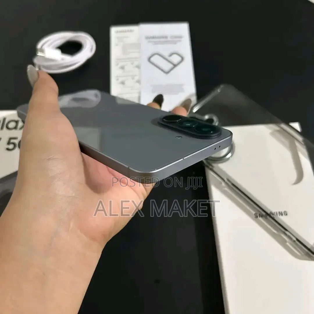 New Samsung Galaxy A57 256 GB Gray