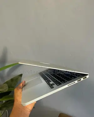 Laptop Apple MacBook Pro 2015 8GB Intel Core i5 SSD 256GB