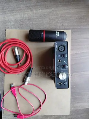 Studio Equipment Bundle (Scarlett Solo + Condenser Mic)