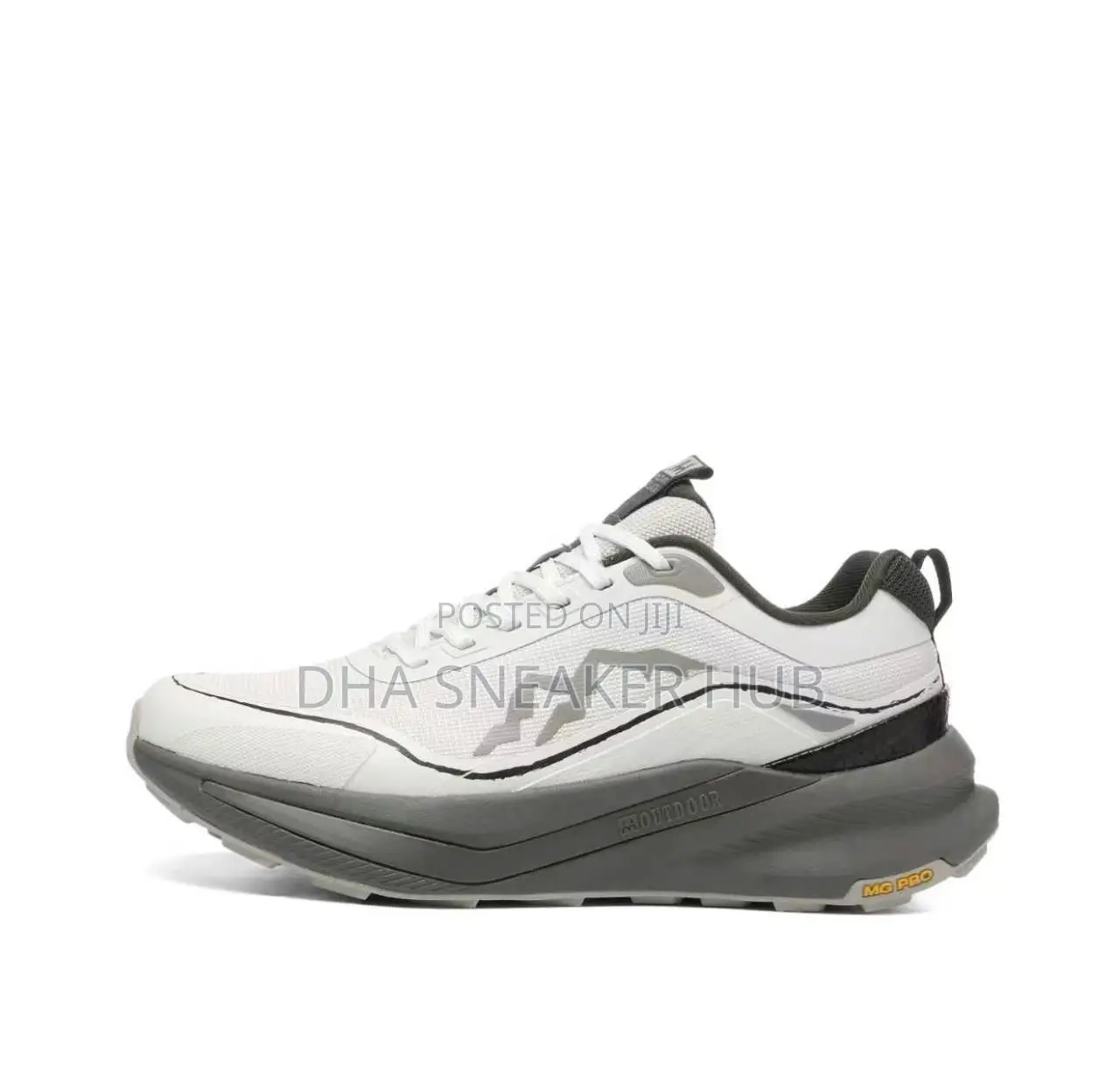 Outdoor Trainers White Grey