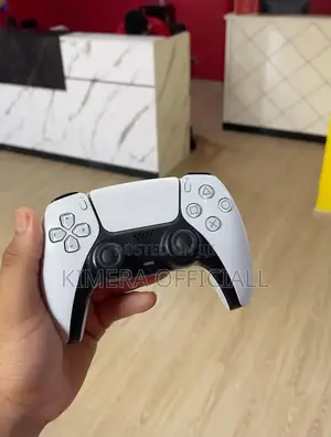 Used White Ps5 Controllers Very Neat 