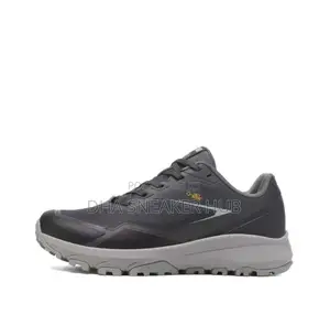 Comfortable Trainer Grey