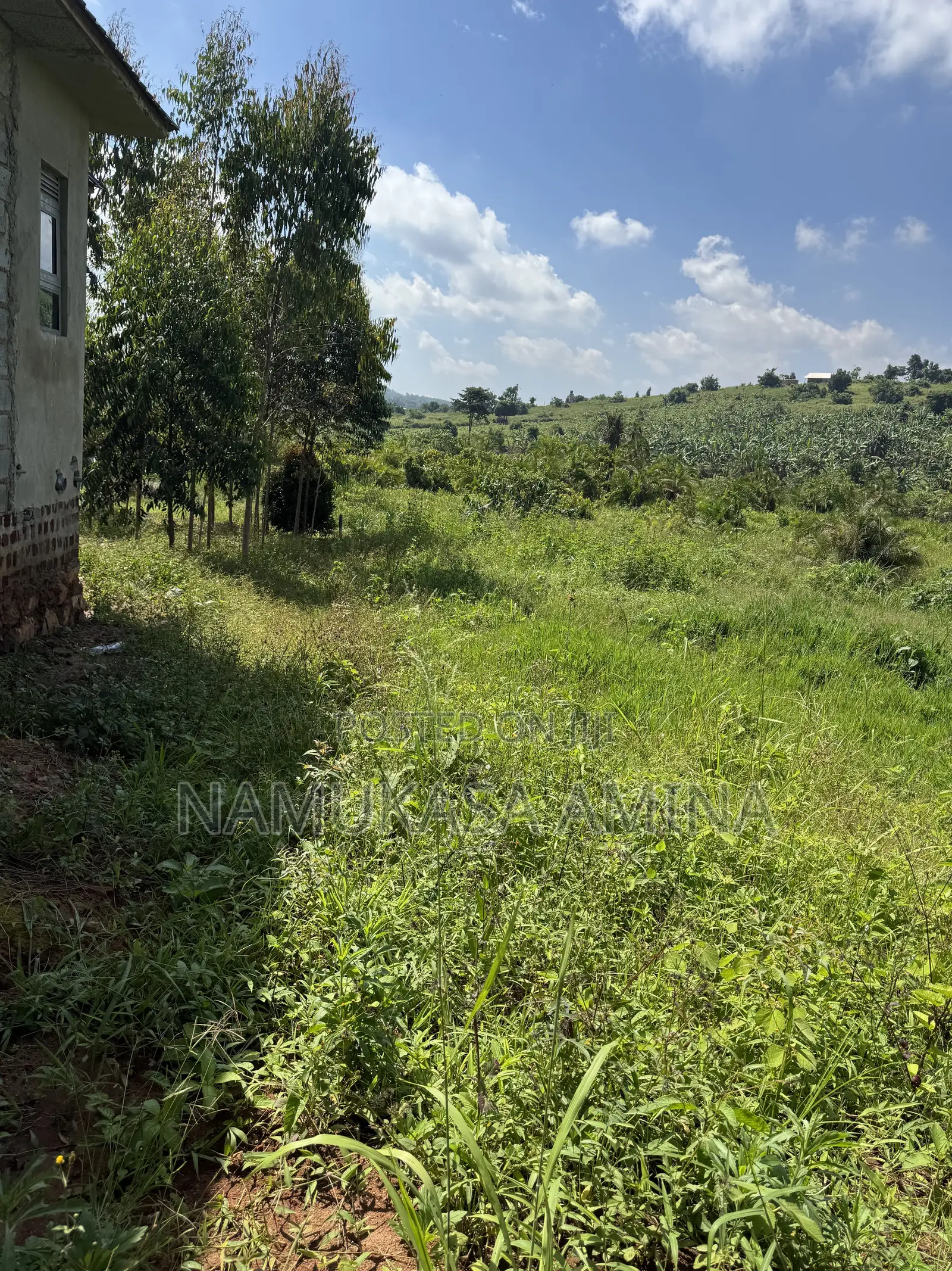 Spacious Land on Sale in Nsagu Off Nakawuka Road