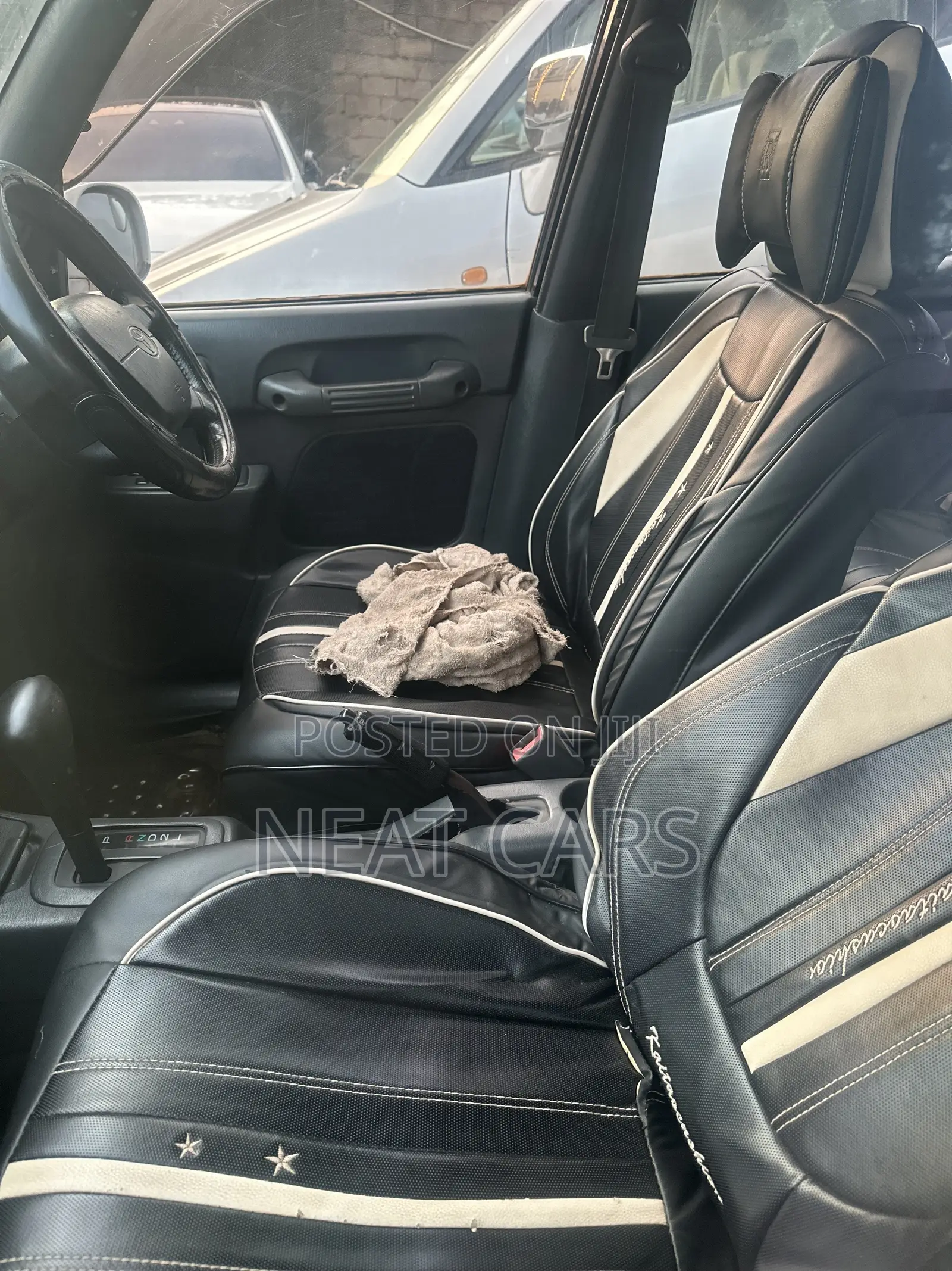 Toyota RAV4 1999 Pearl
