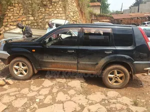 Nissan X-Trail 2006 Black