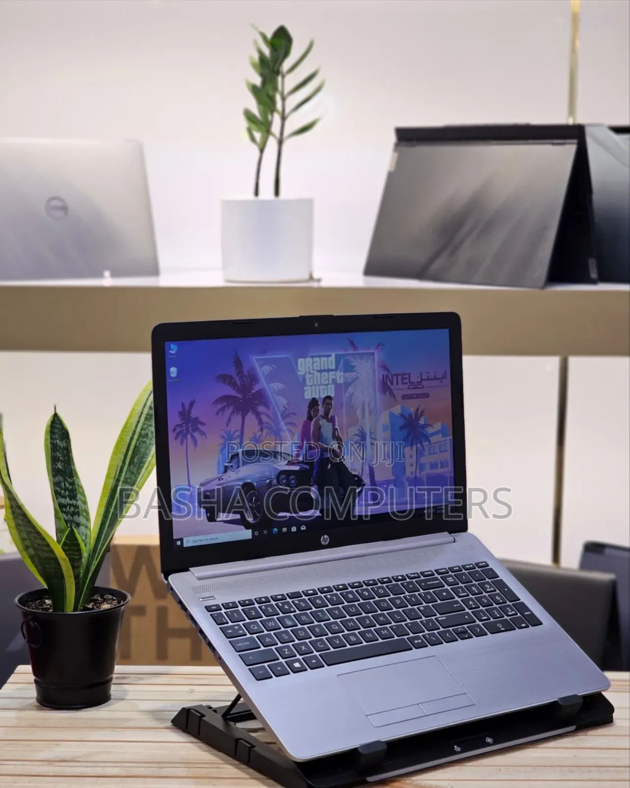 New Laptop HP Pavilion 15 8GB Intel Core i7 SSD 512GB
