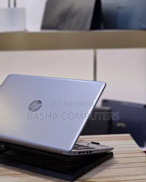 New Laptop HP Pavilion 15 8GB Intel Core i7 SSD 512GB