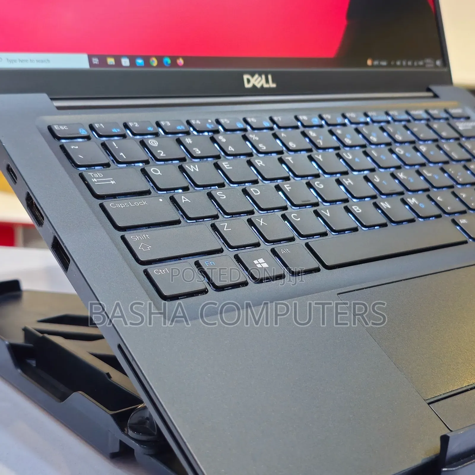 New Laptop Dell Latitude 7390 16GB Intel Core i7 SSD 256GB