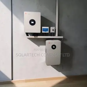 51. 2v 200ah 10kwh Solar Packagewith 10 Mono 550w Panels 8kva Inverter