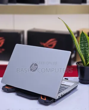 New Laptop HP Pavilion 15 16GB AMD Ryzen 5 SSD 512GB