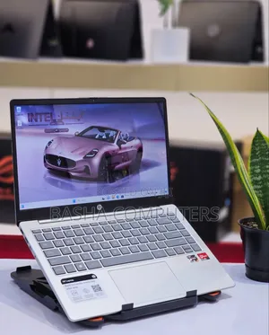 New Laptop HP Pavilion 15 16GB AMD Ryzen 7 SSD 512GB