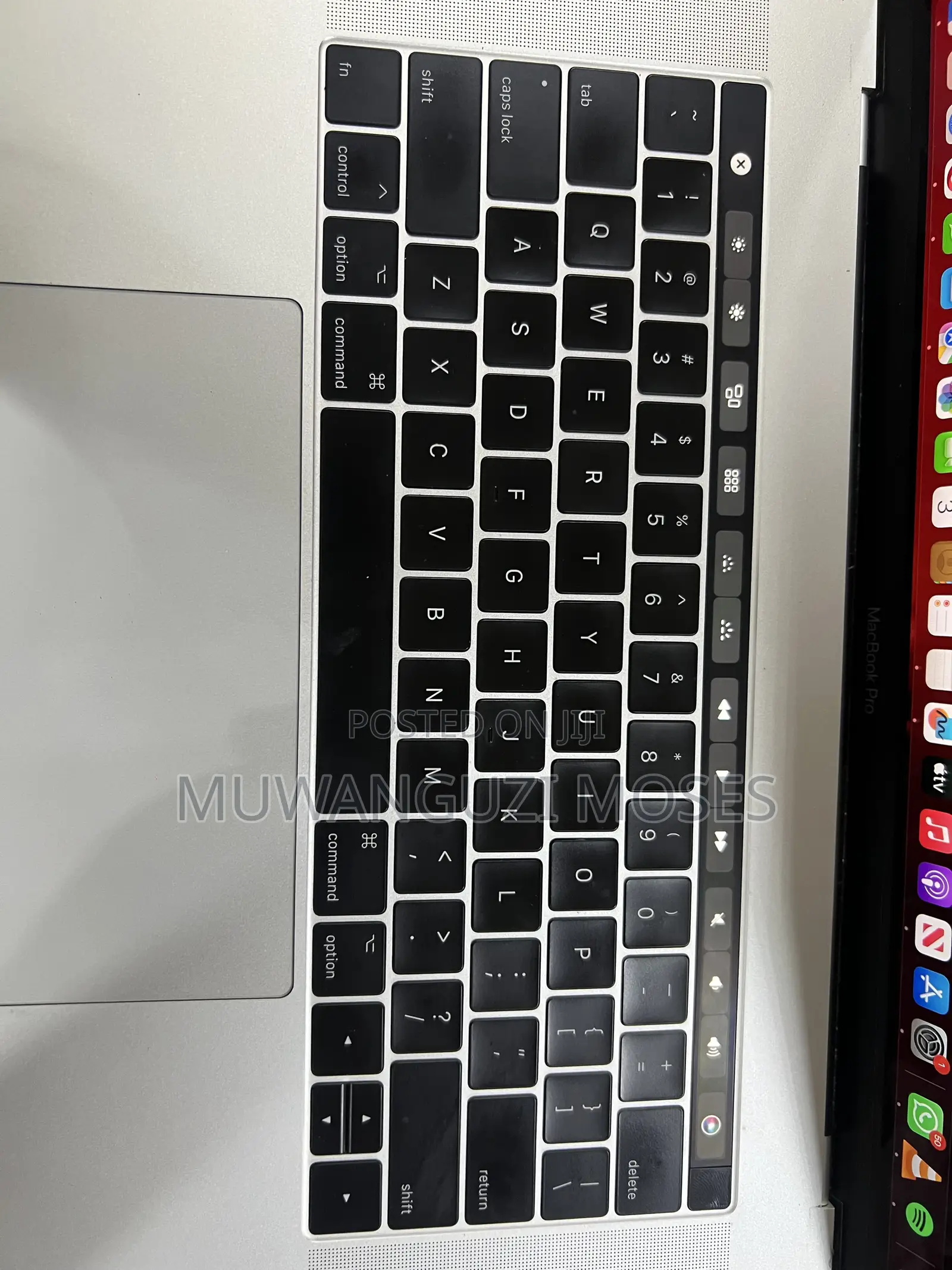 Laptop Apple MacBook Pro 2017 16GB Intel Core i7 SSD 512GB