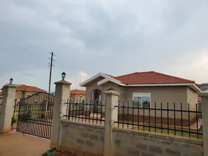 Furnished 3bdrm House in Kigo, Central Division for rent