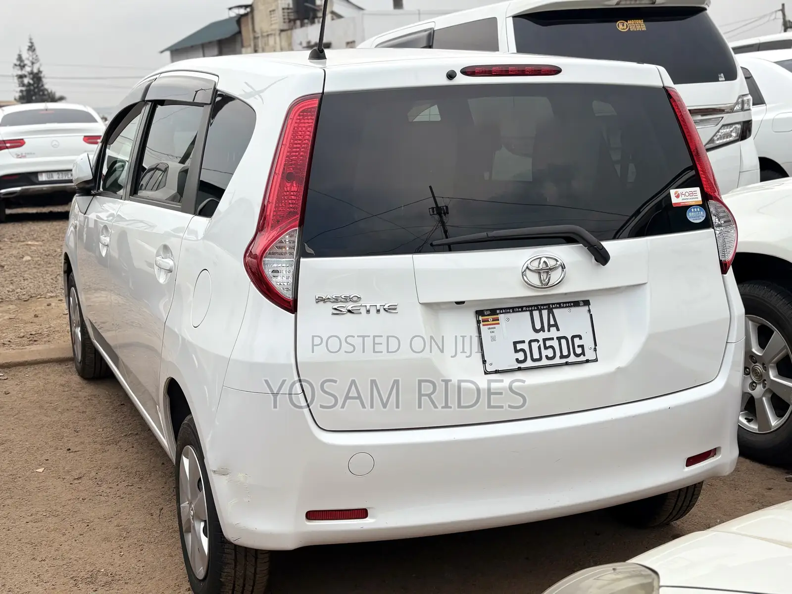 Toyota Passo Sette 1.5 FWD 2009 White