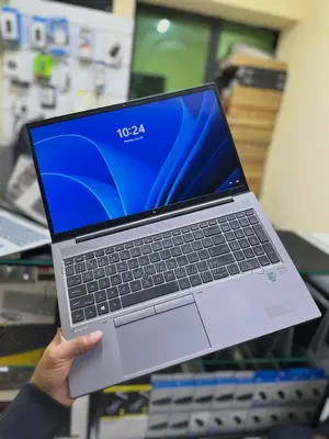 Laptop HP ZBook Firefly 15 G7 8GB Intel Core i7 SSD 256GB