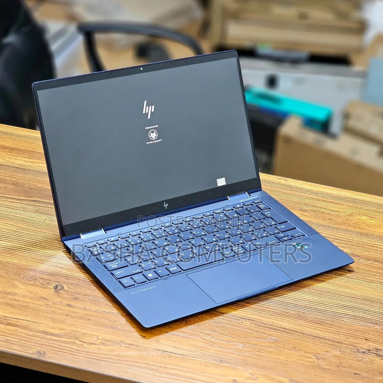 New Laptop HP Dragonfly G4 16GB Intel Core i7 SSD 512GB