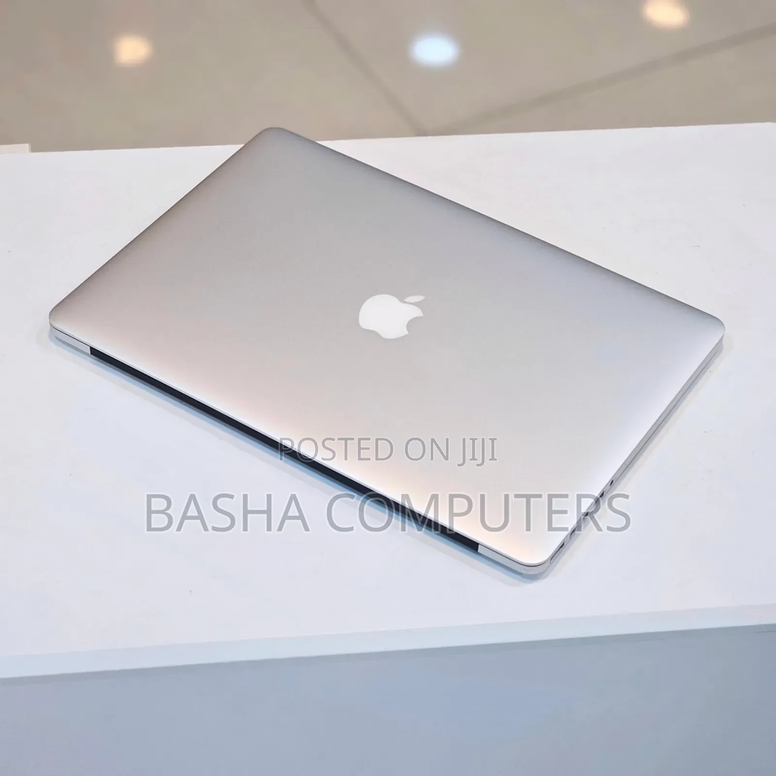 New Laptop Apple MacBook Pro 2015 16GB Intel Core i7 SSD 512GB