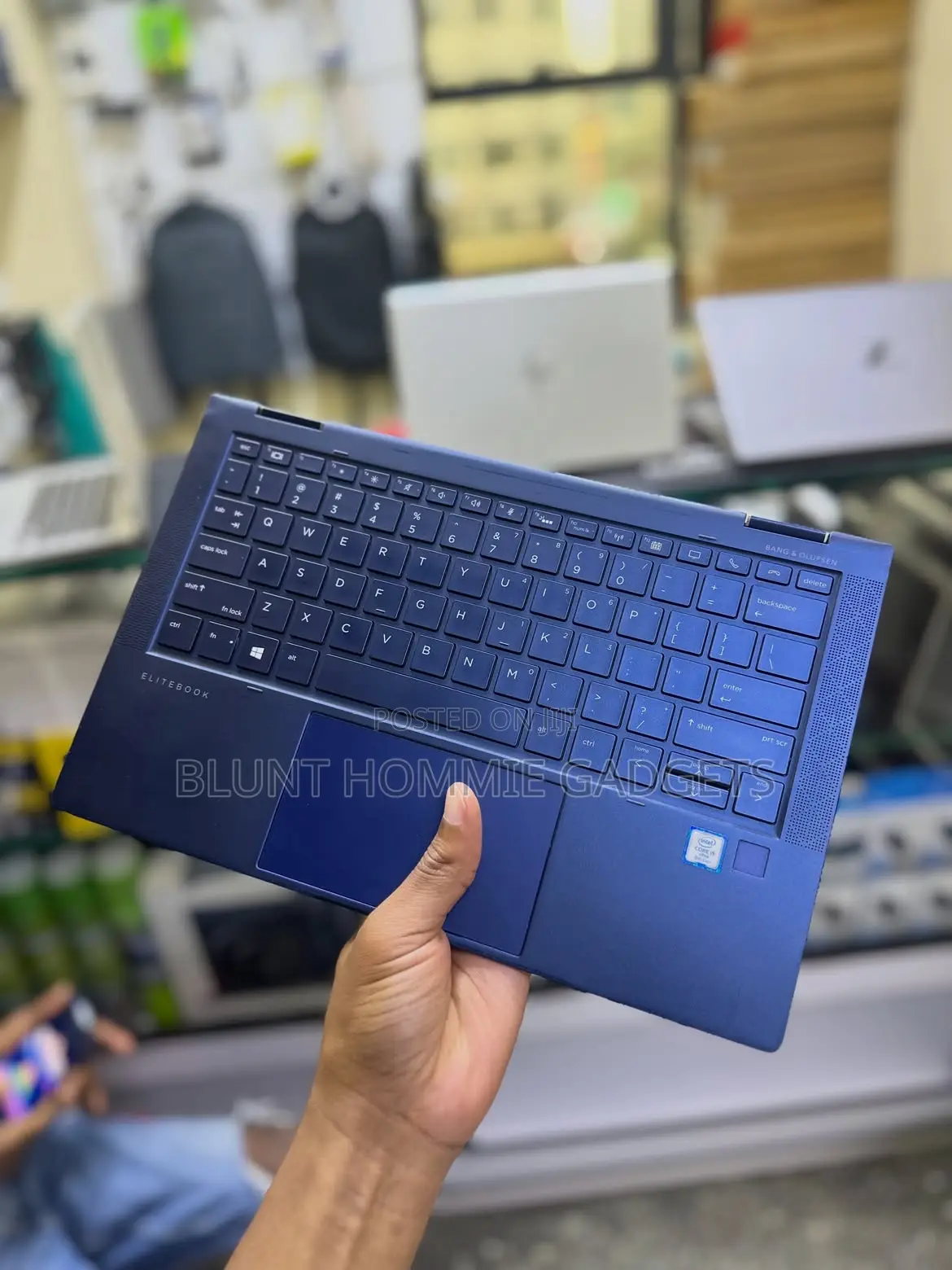 Laptop HP EliteBook x360 1040 G7 16GB Intel Core i7 SSD 256GB