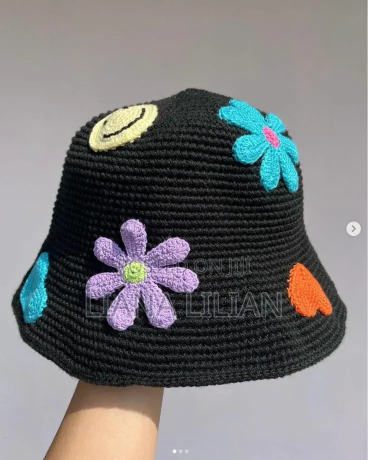 Bucket Hat