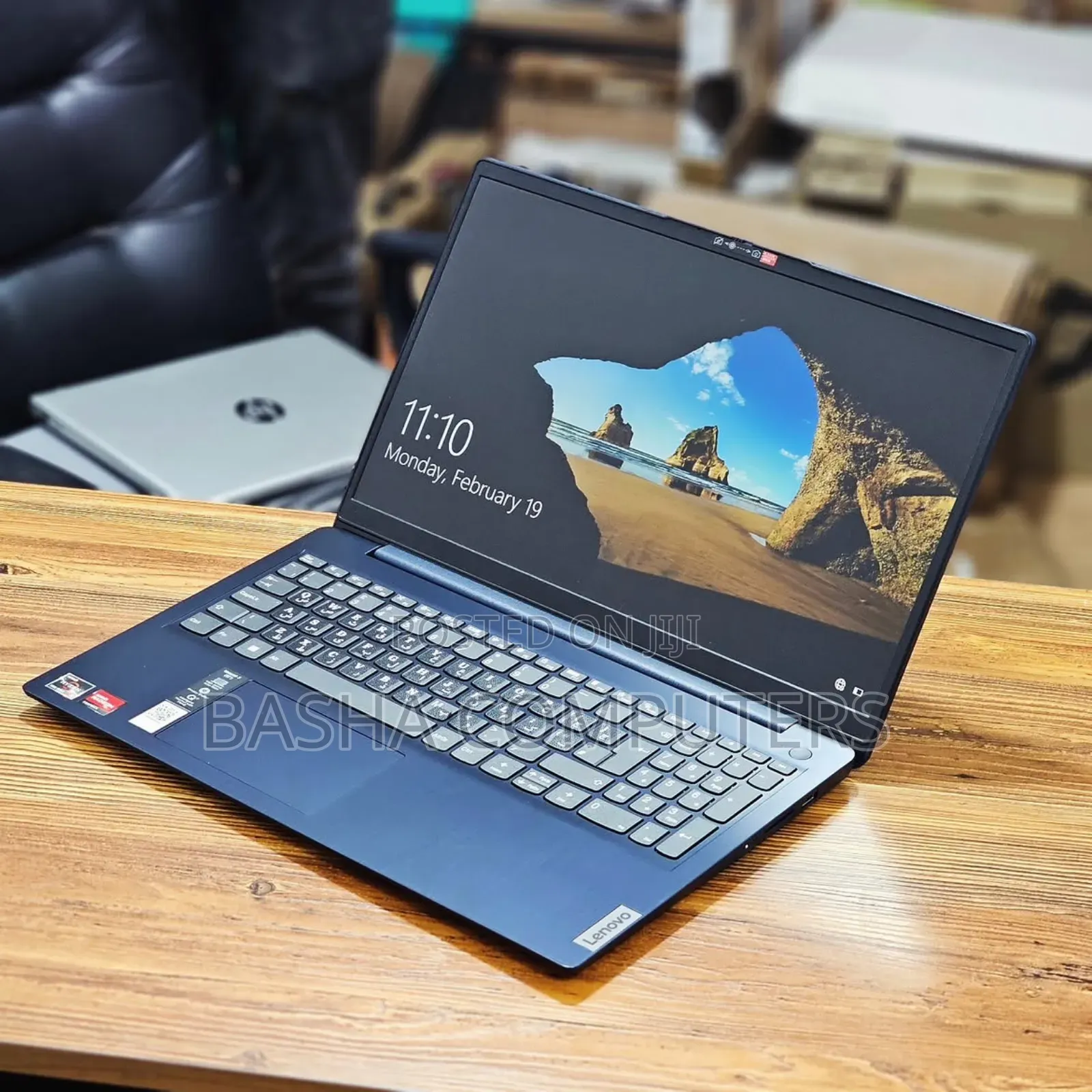 New Laptop Lenovo Ideapad 3 8GB Intel Core i7 SSD 256GB