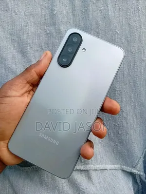 New Samsung Galaxy A17 5G 256 GB Gray