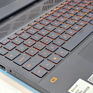 New Laptop Dell G15 5511 16GB Intel Core i7 SSD 512GB