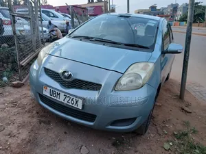 Toyota Vitz 2008 Green