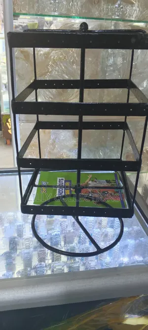 Black Eating Display