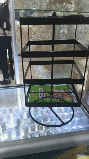 Black Eating Display
