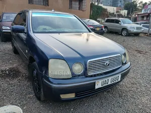 Toyota Progress 2003 Blue