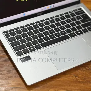 New Laptop Acer Aspire 3 8GB Intel Core i7 SSHD (Hybrid) 256GB