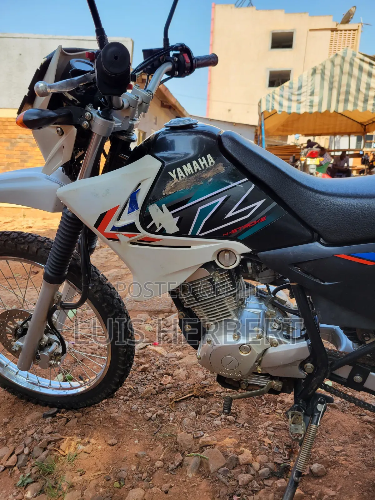 Yamaha 2016 White