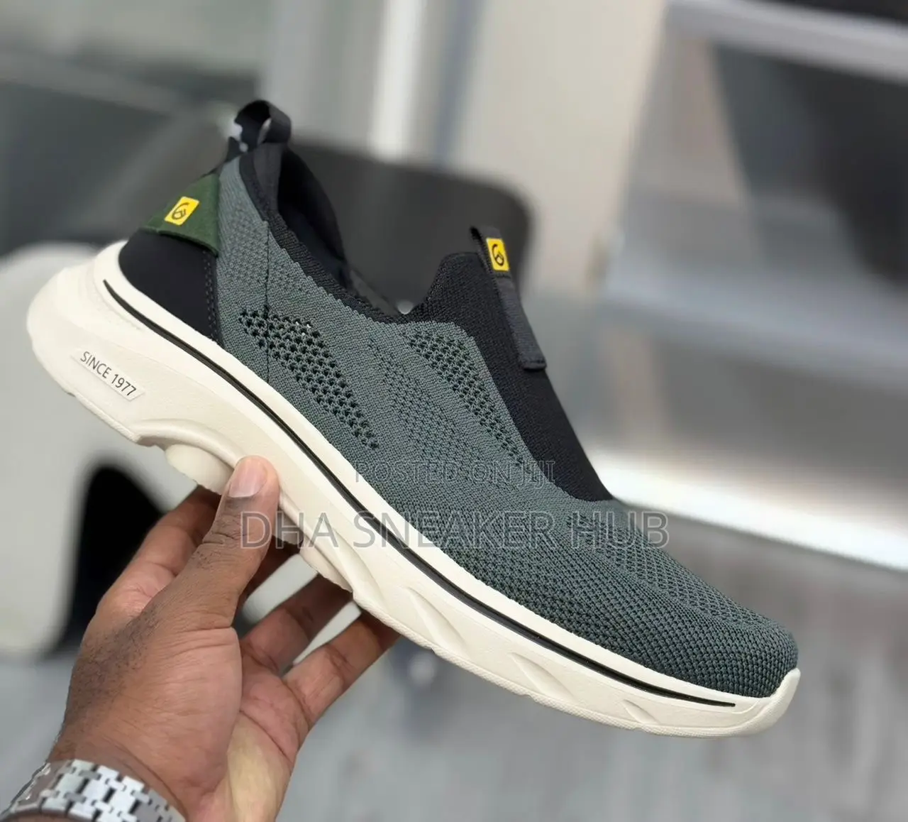 No Laces Comfortable Trainers