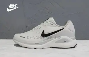 Nike Trainers White