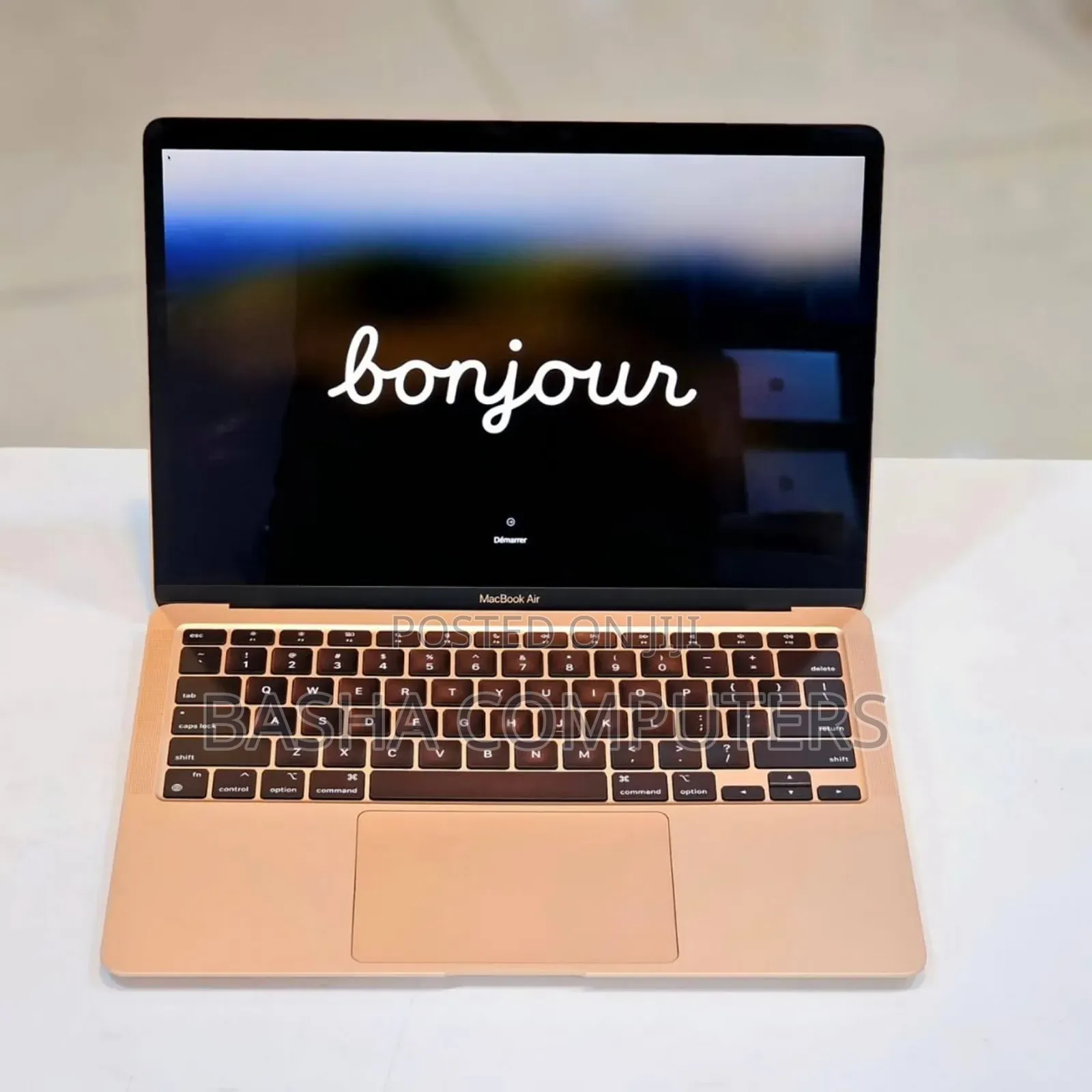 New Laptop Apple MacBook Air 8GB Intel Core i5 SSD 256GB