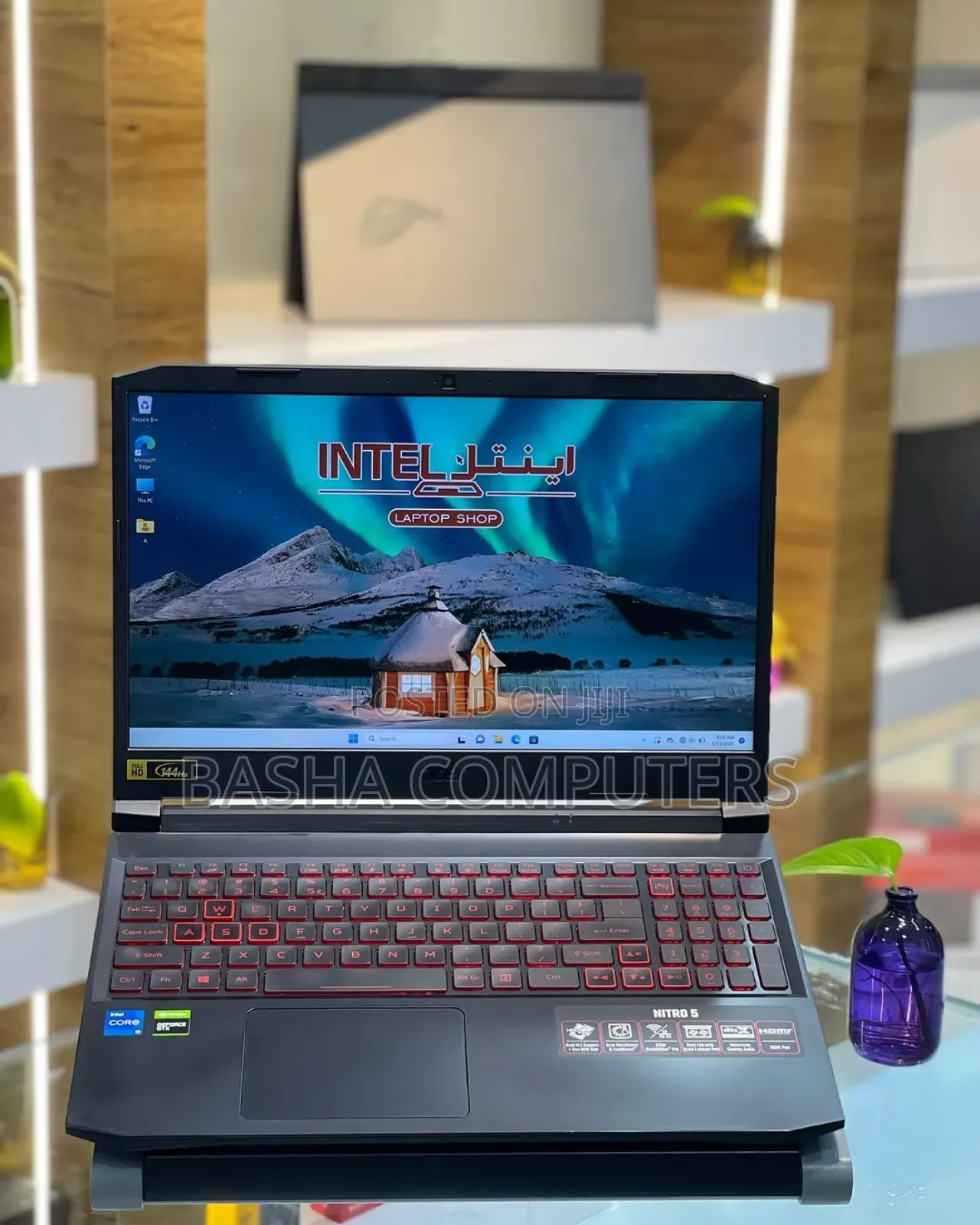 New Laptop Acer TravelMate B113 16GB Intel Core i7 SSHD+SSD 512GB