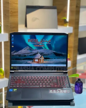 New Laptop Acer TravelMate B113 16GB Intel Core i7 SSHD+SSD 512GB