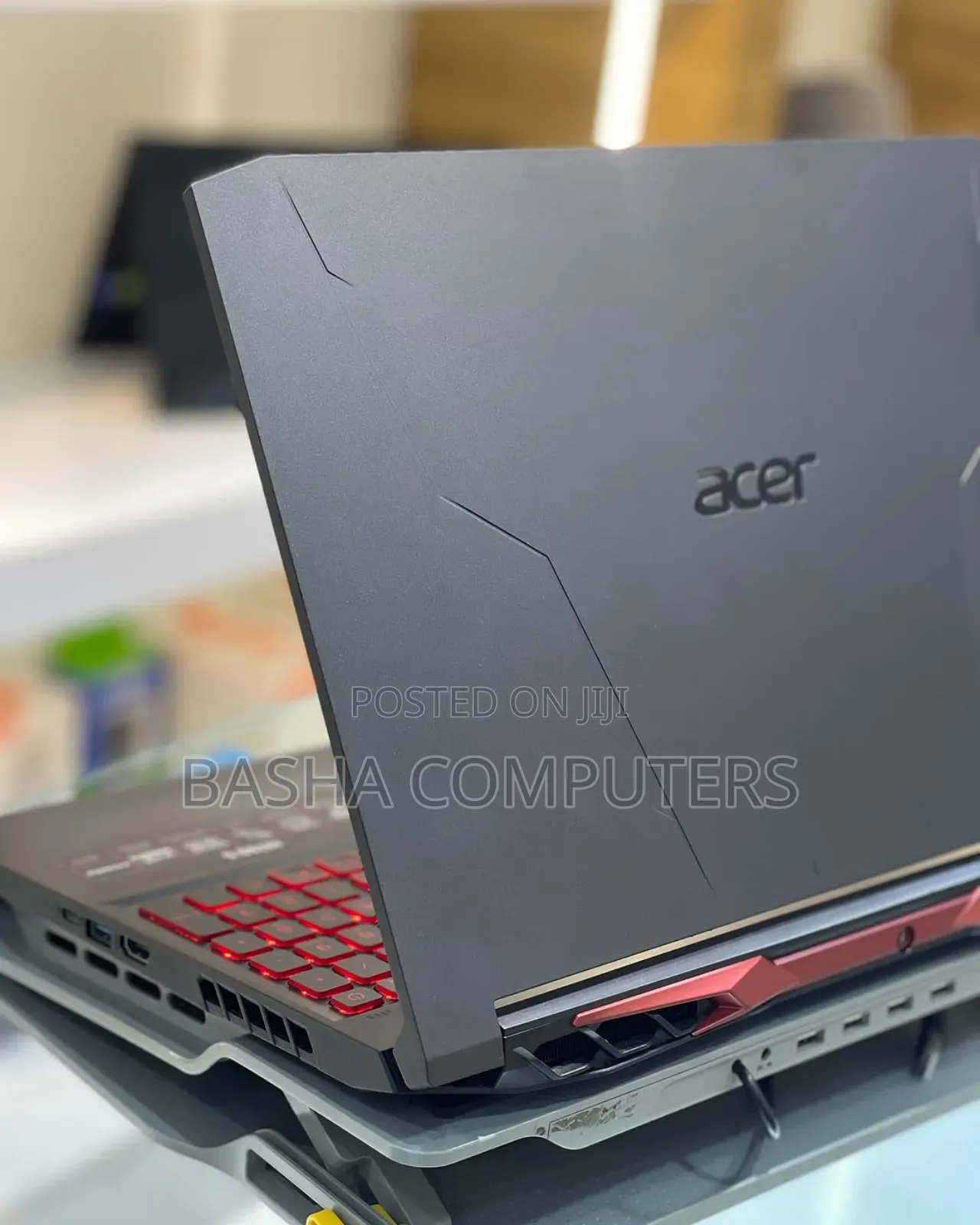 New Laptop Acer TravelMate B113 16GB Intel Core i7 SSHD+SSD 512GB