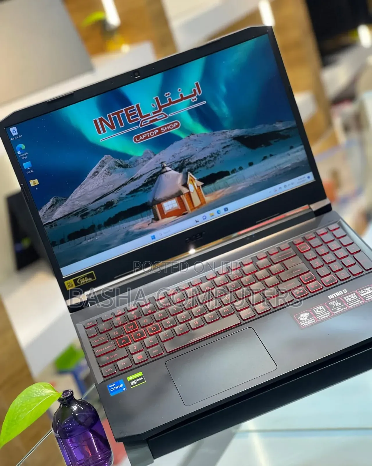 New Laptop Acer TravelMate B113 16GB Intel Core i7 SSHD+SSD 512GB