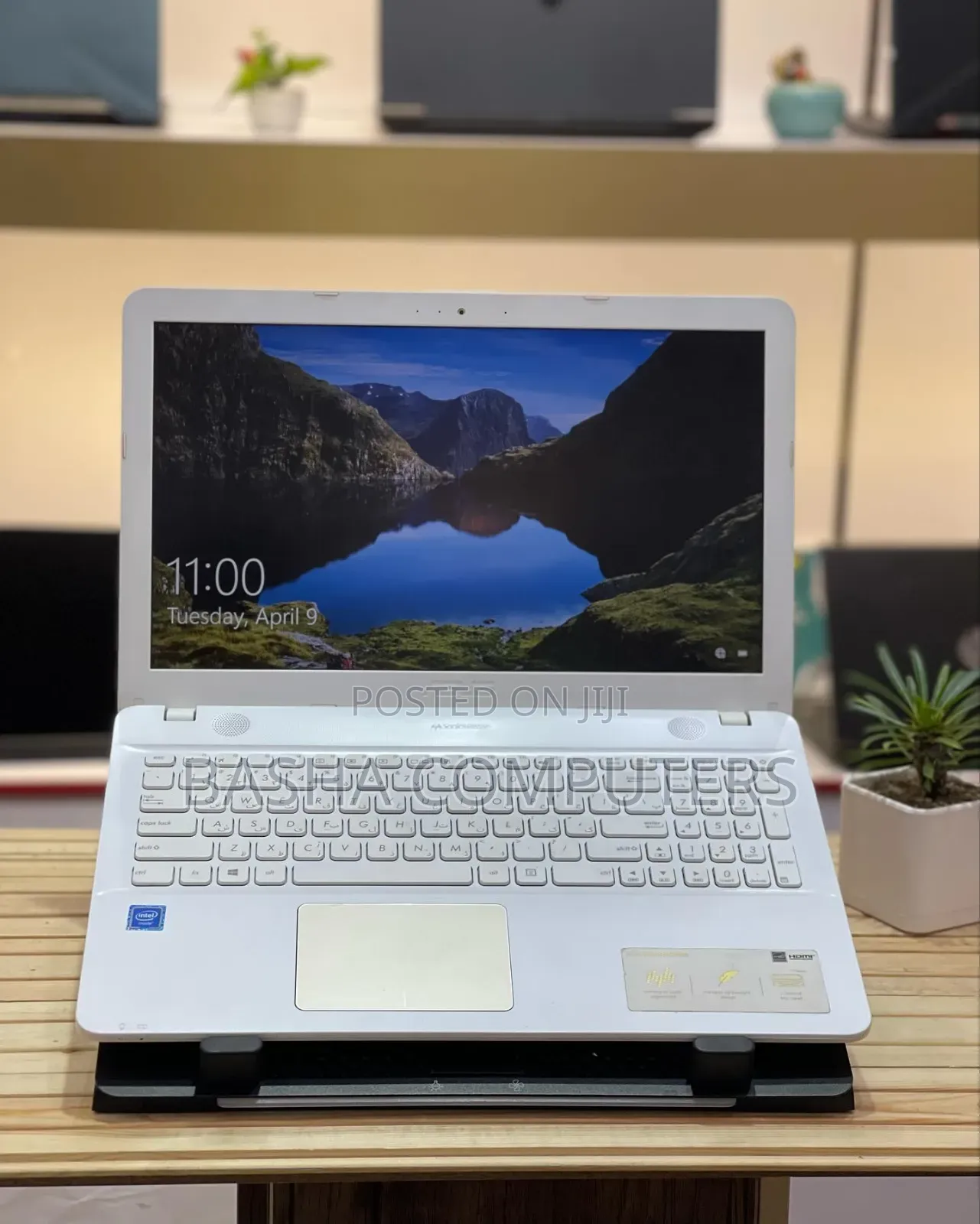 New Laptop HP Stream Notebook 4GB Intel Core i5 SSHD+SSD 128GB