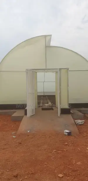 Commercial Greenhouse