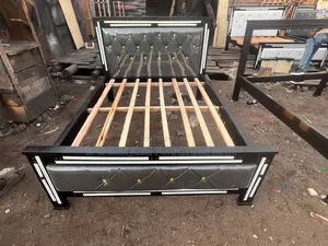 Bed 5by6 in Grey Leather