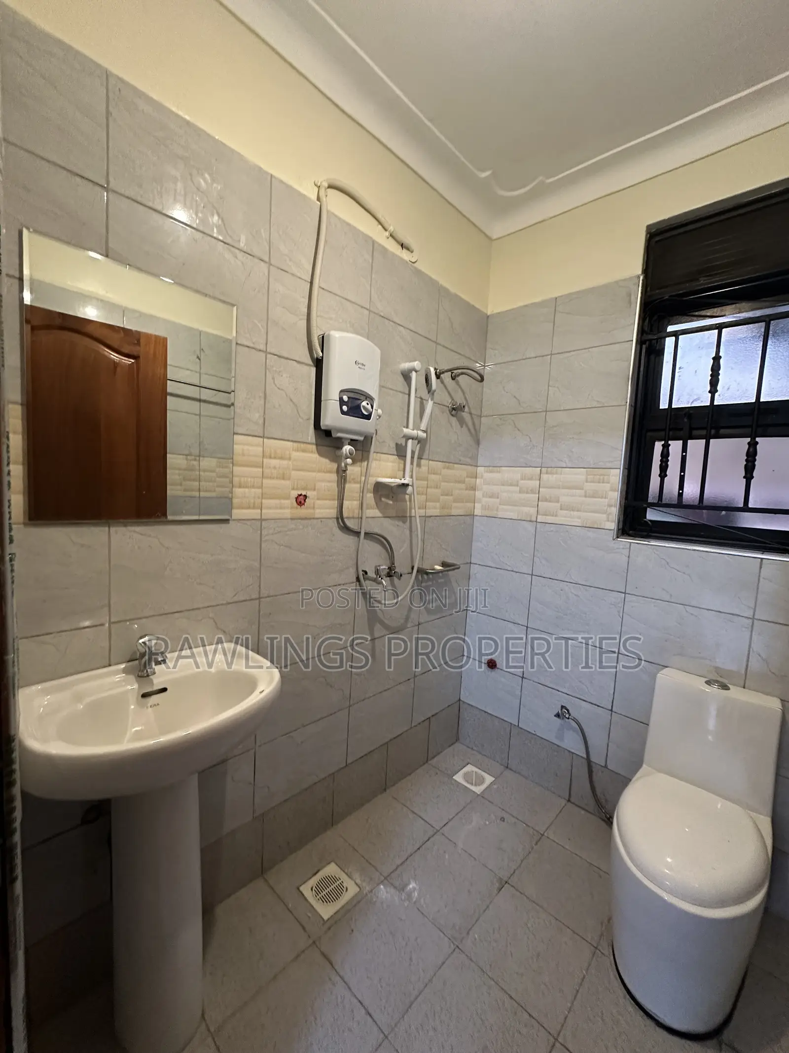 2bdrm Apartment in Muyenga, Makindye for rent