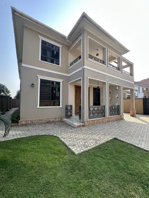 5bdrm Duplex in Bunga, Makindye for sale
