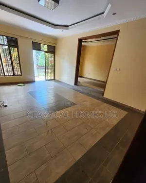 5bdrm Duplex in Kyanja, Central Division for rent